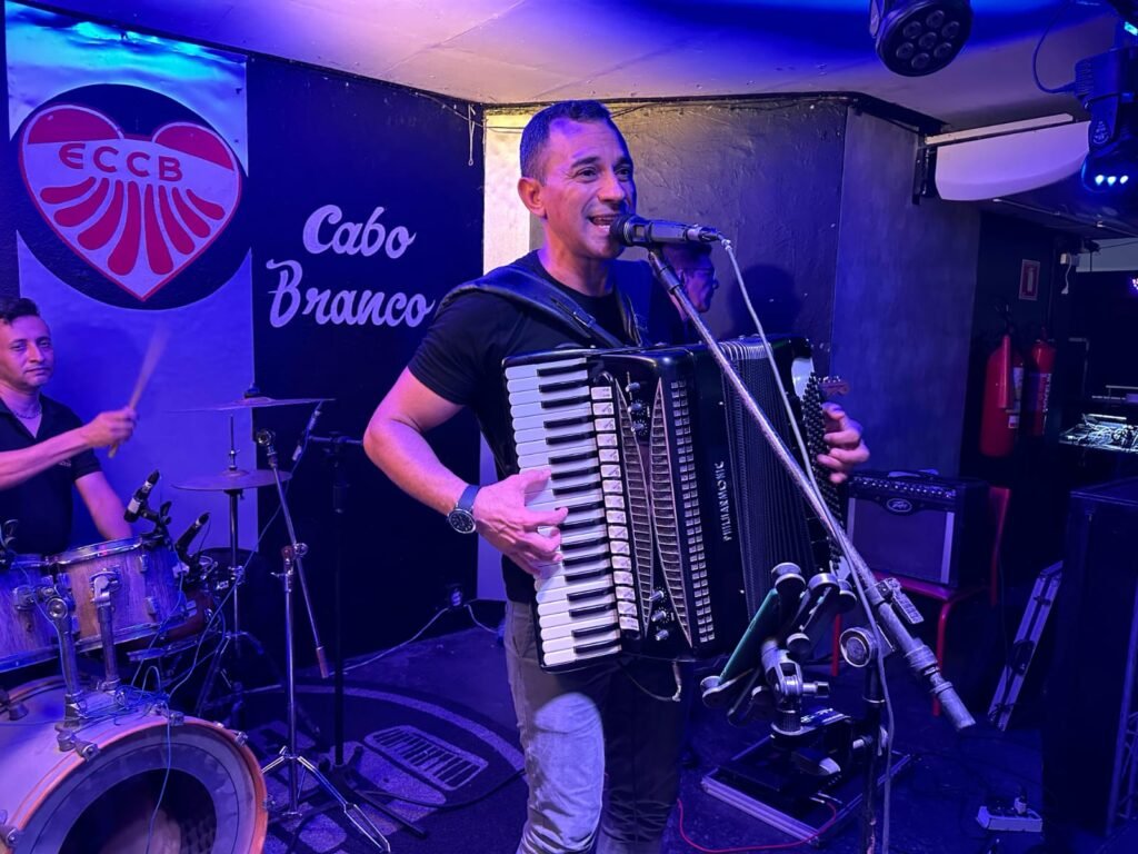 HÁ 12 Anos – Filhos E Amigos Da Cidade De Coremas Se Reúnem Em Festa No Clube Cabo Branco, Nesta Sexta Feira (10)